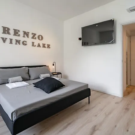 Renzo & Lucia Lakefront With Stunning Views Of Apartment *