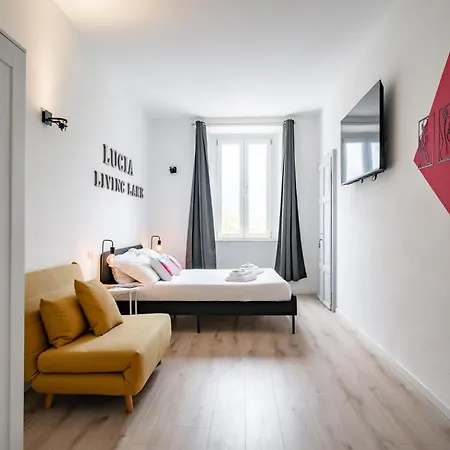 아파트 Renzo & Lucia Lakefront With Stunning Views Of